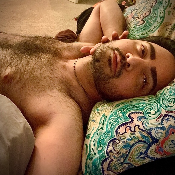 Meet your Posher, Hassan - Picture 5 of 5